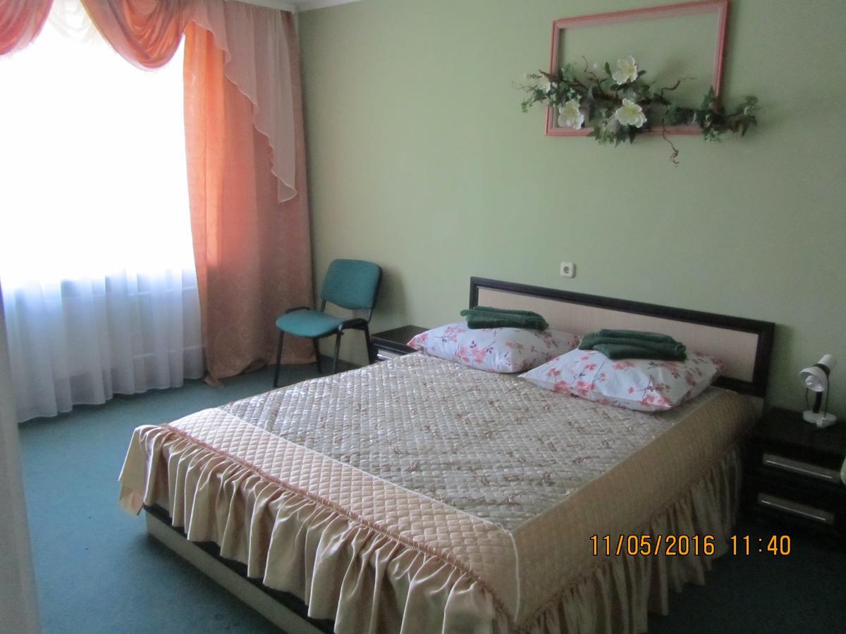 Hotel Berezka Vawkavysk Exterior photo